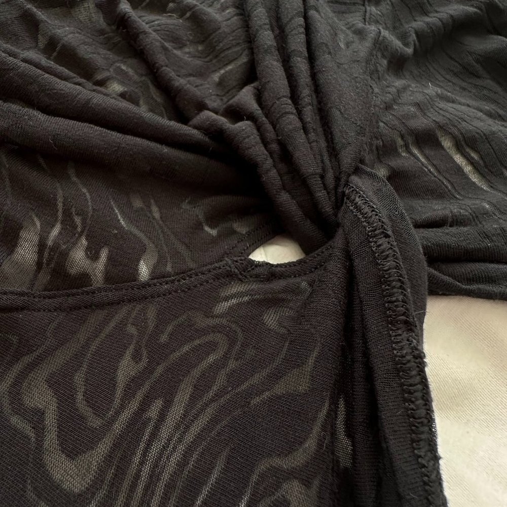 Lululemon Crescent Tee *Veil - Black - Size 8